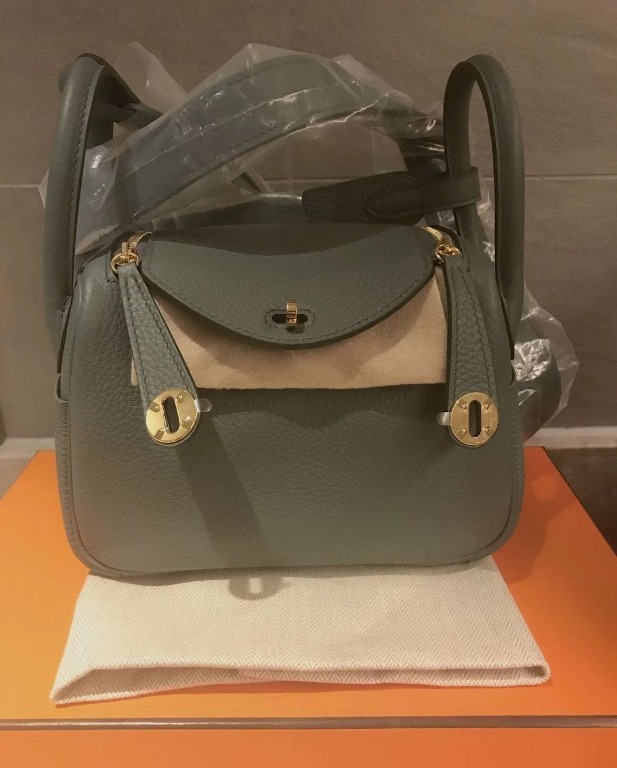 Hermes Mini Lindy , Vert Amande Togo with gold hardware, authentic