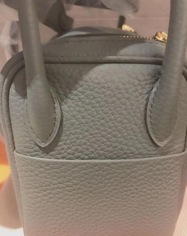 Hermes Mini Lindy , Vert Amande Togo with gold hardware, authentic, 名牌,  手袋及銀包- Carousell