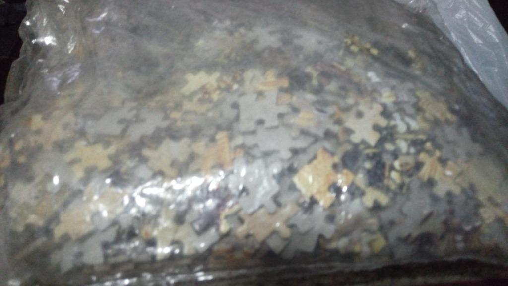 Klimt Water Serpents Puzzle (Category: Board Games & Puzzles) located in Quezon City. Submitted by mjlifoc (Listing ID 1052798170, Image 3). Description: New old stock without box Klimt Water Serpent I Puzzle size 300 x 900 mm item code 0802N25011B International Publishing Classic Puzzle Water Serpent thru lalamove or grab c/o buyer.