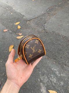 Louis Vuitton small bag Gift