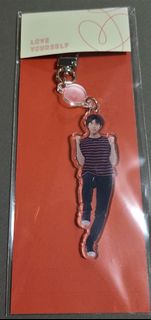（分類：）位於 。 由 bts_army_2013 提交（商品編號 1052901326，圖片 1）。簡介： 。