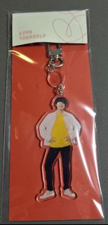 （分類：）位於 。 由 bts_army_2013 提交（商品編號 1052900959，圖片 1）。簡介： 。