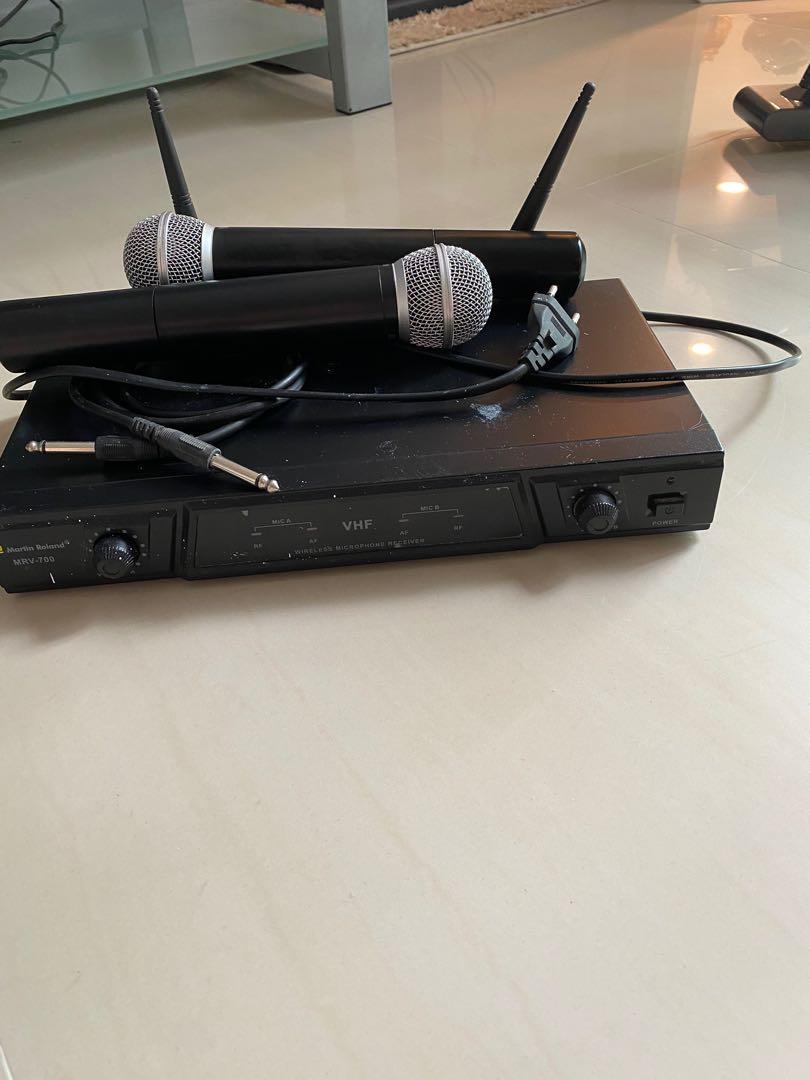 Martin Roland Mrv 700 wireless microphone station, Electronics, Audio ...