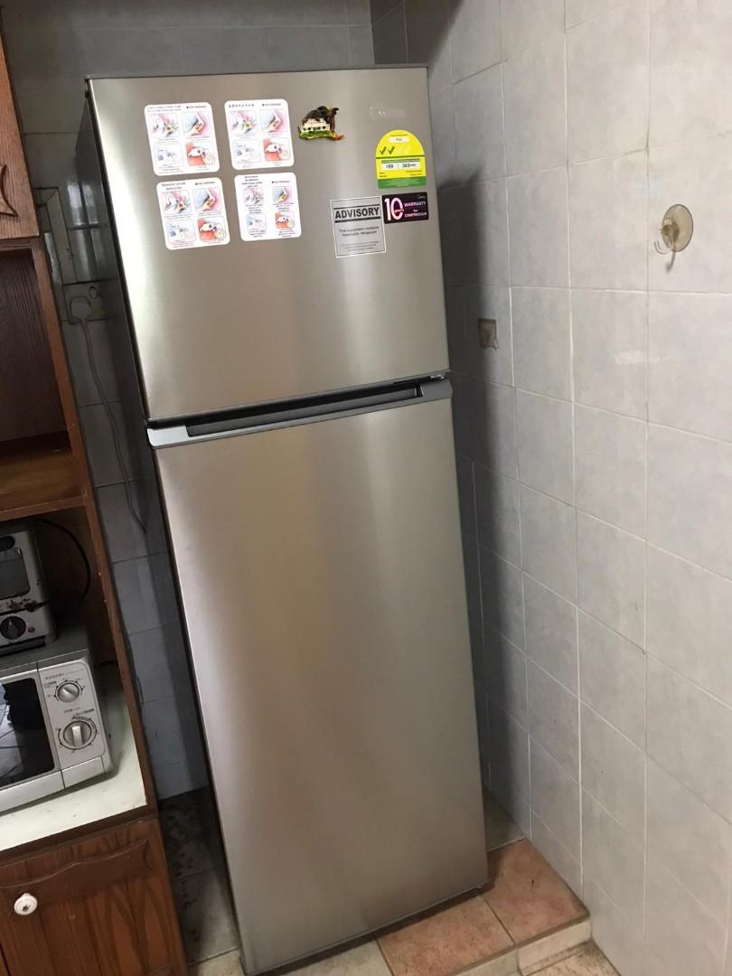 sale of old refrigerator