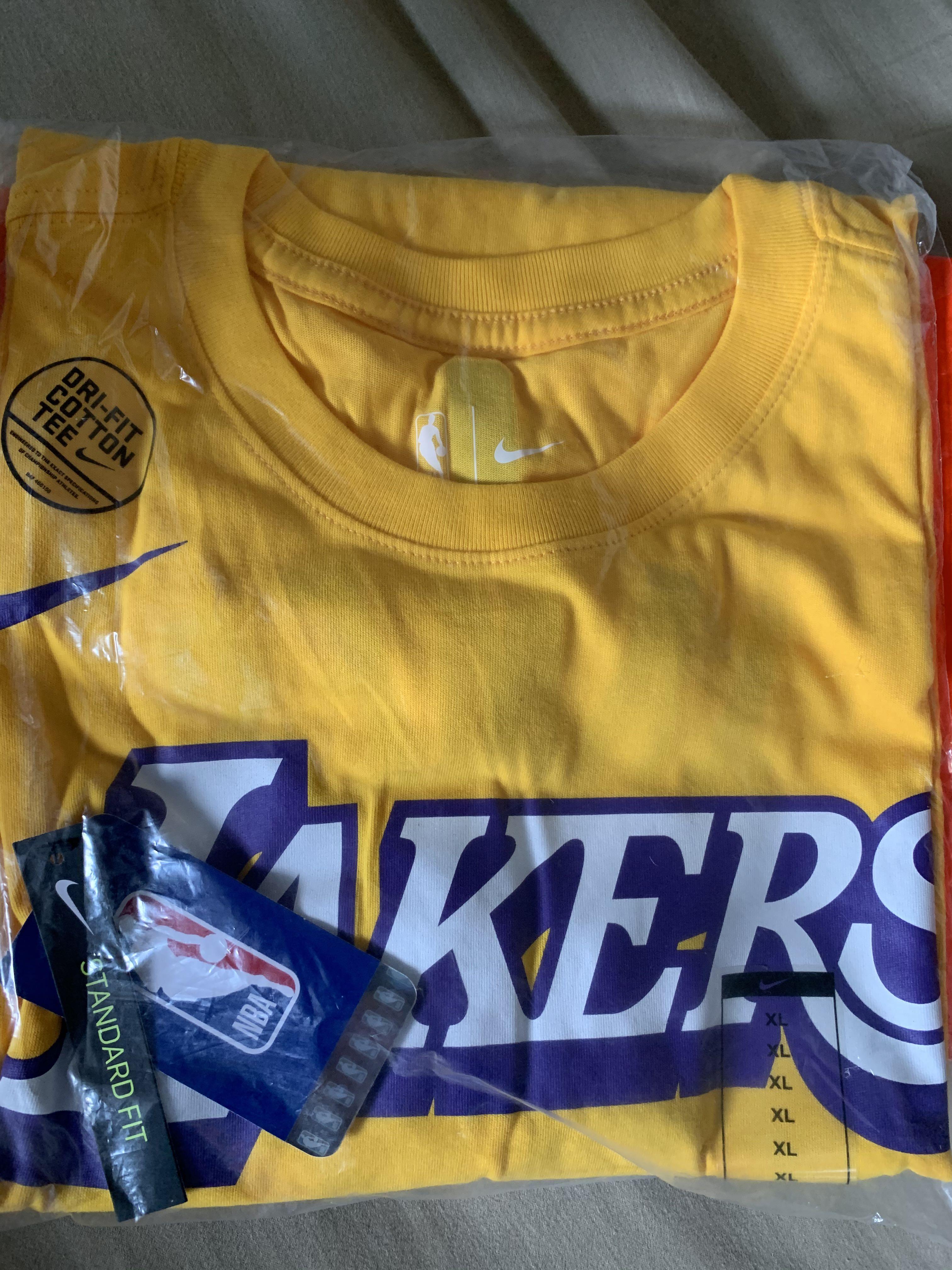Nike Men Yellow Los Angeles Lakers LeBron James AS LAL Dri-FIT Basketball  T-shirt