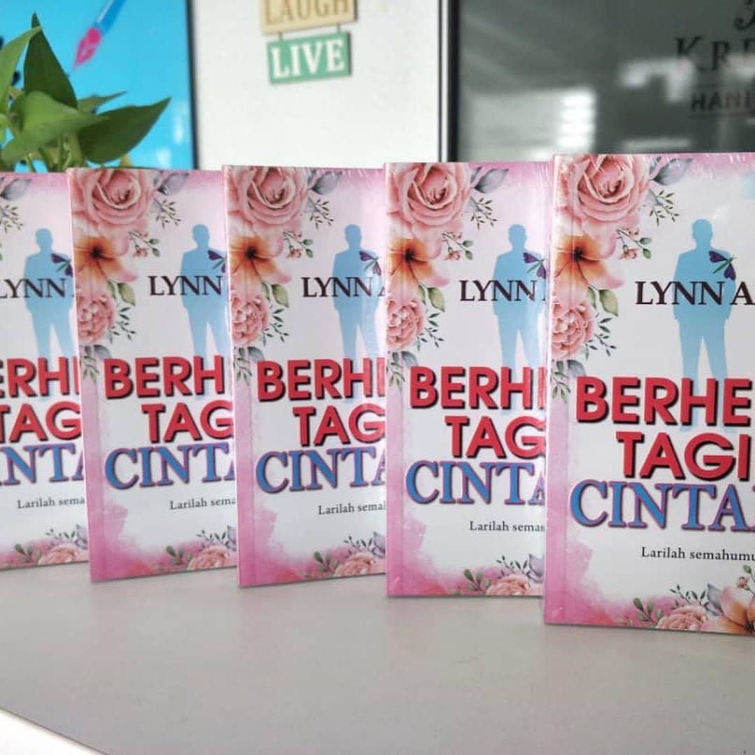 Novel Berhenti Tagih Cintaku Lynn Azami Books Stationery Books On Carousell