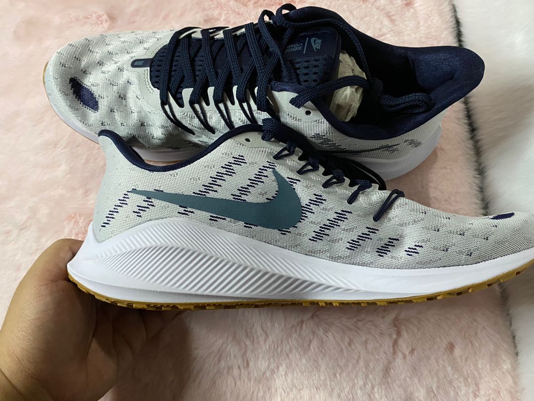 nike air zoom vomero 14 running shoes for men