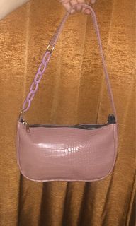 (Kategori: ) berada di . Dikirim oleh thriftshop_go (ID iklan 1052955257, Gambar 1). Deskripsi: .