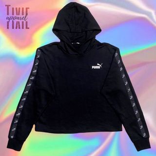 (Category: ) located in . Submitted by tixieapparel (Listing ID 1052871639, Image 1). Description: .