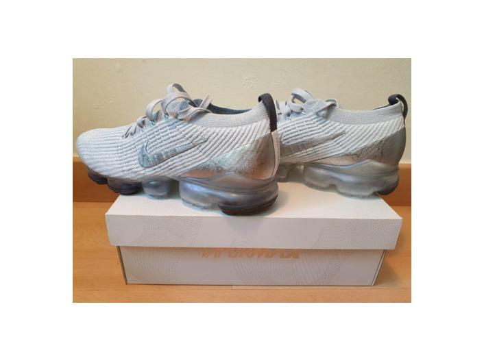 rare vapormax flyknit