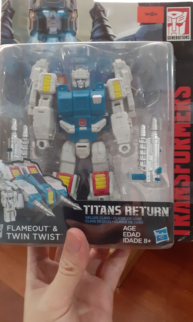 Twin twist online titans return