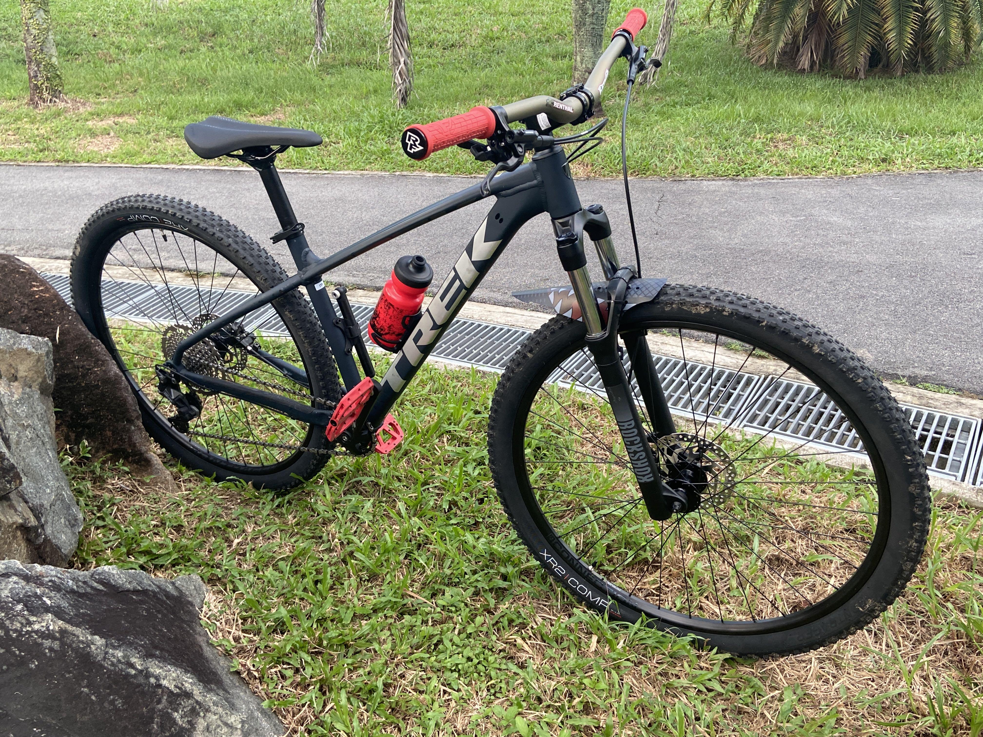 Trek marlin 7 custom cheap