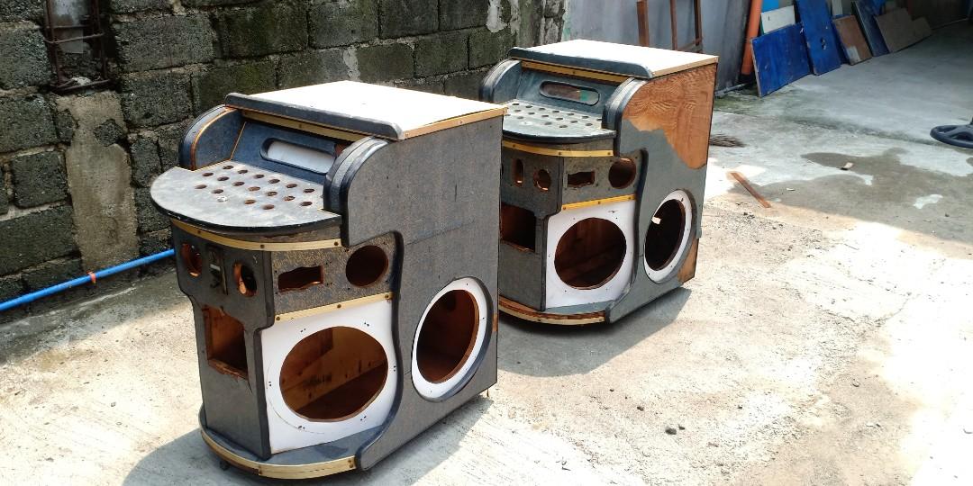 Open Videoke Case VIDEOKE CASES, Everything Else, Others on Carousell