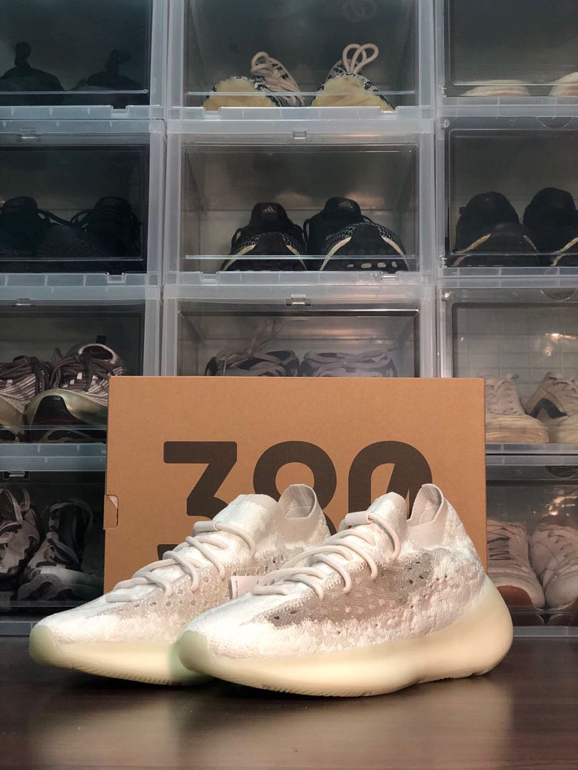Yeezy glow retail new arrivals