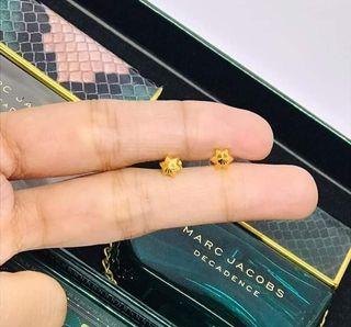 22k Gold screw Lock Earrings