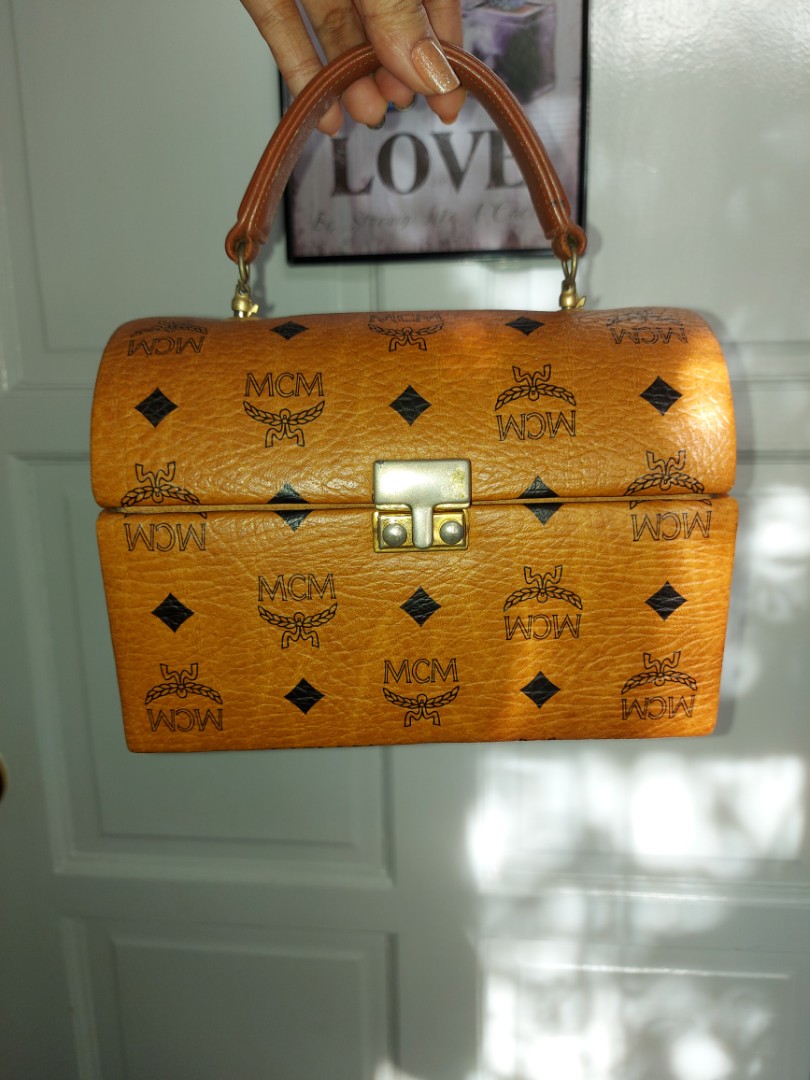 mcm vanity bag