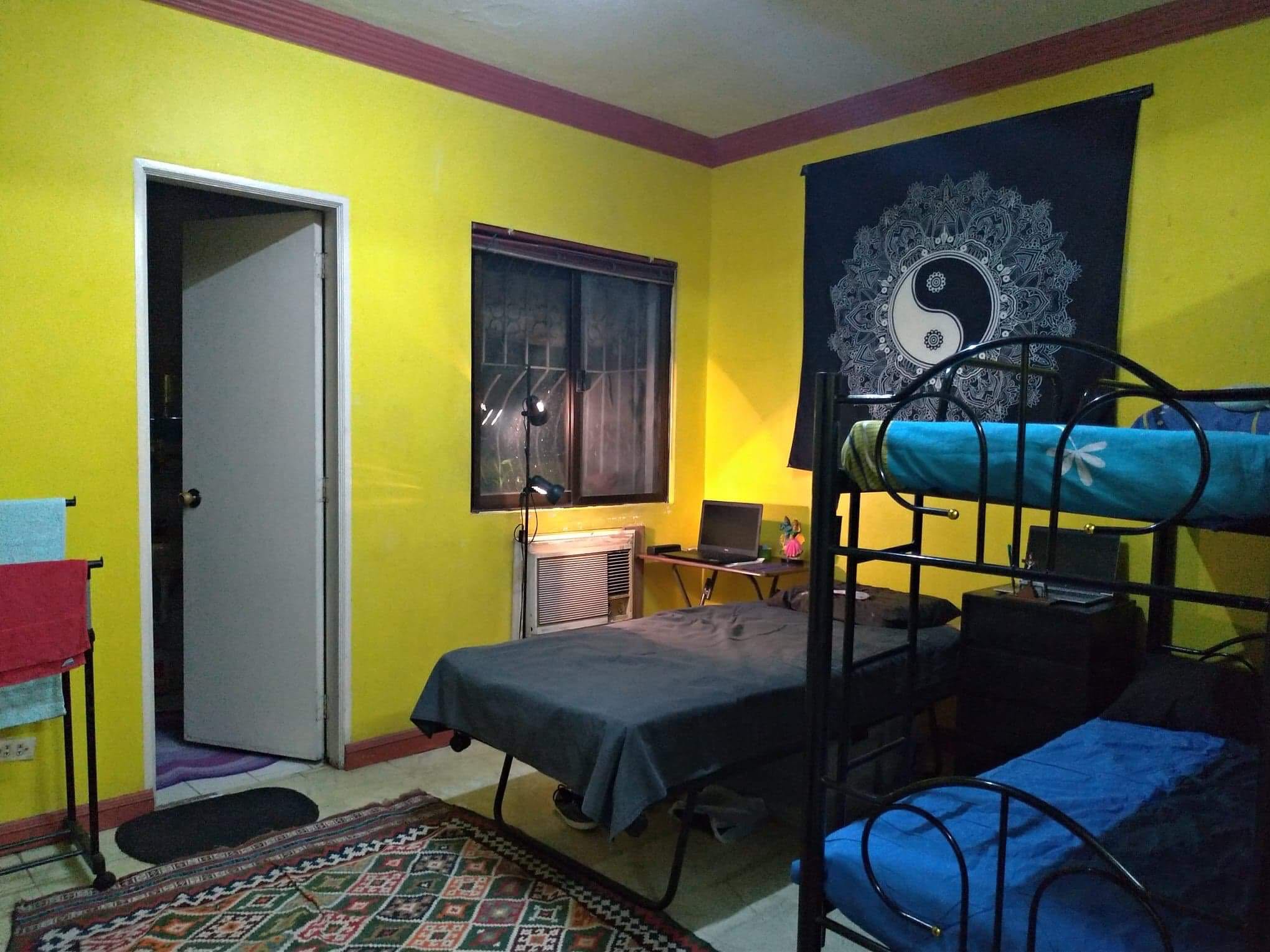 Bedspace for Women in Cubao, Walking Distance to City