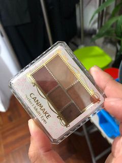 （分類：）位於 。 由 puppieee.e 提交（商品編號 1055080342，圖片 1）。簡介： 。