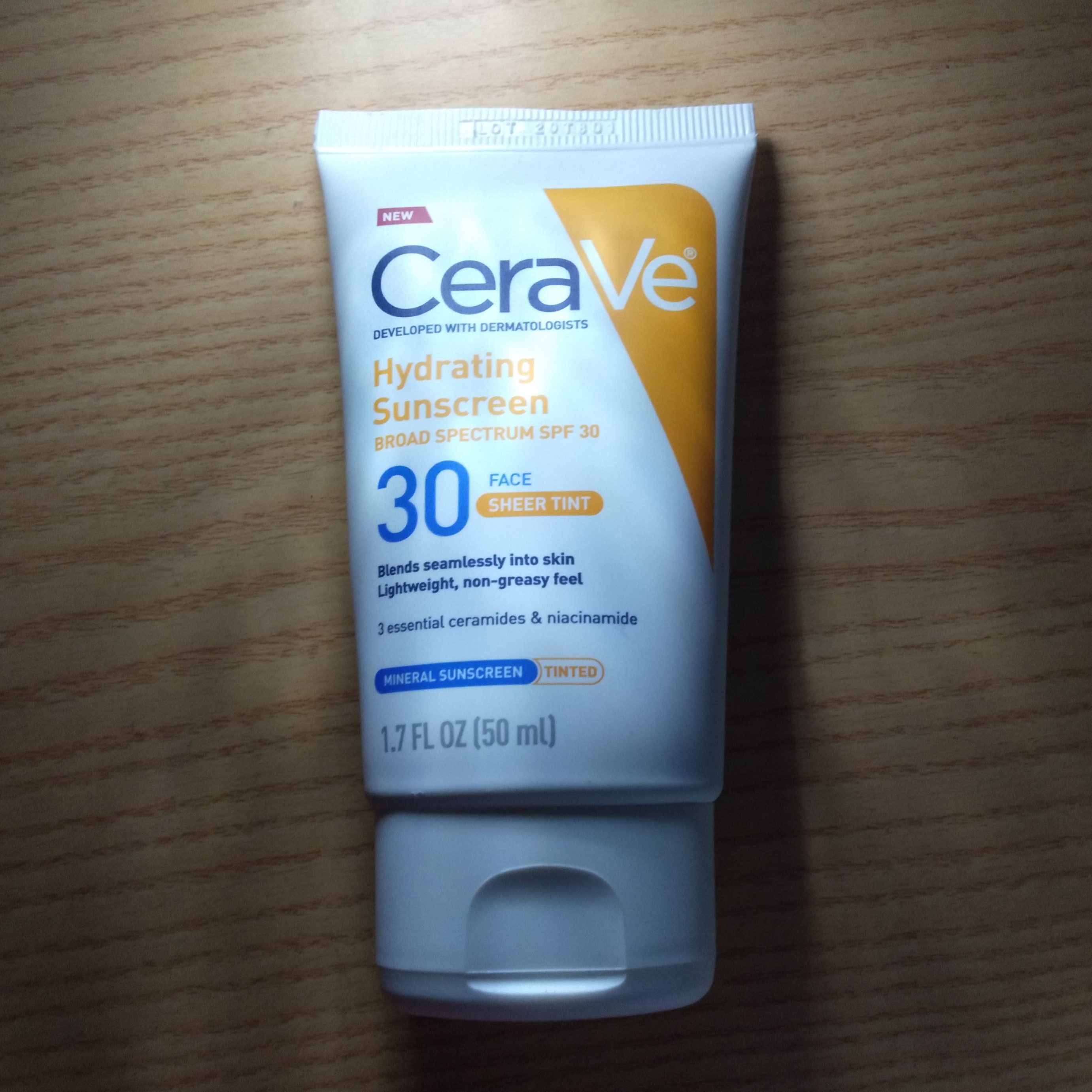 cerave lightweight spf