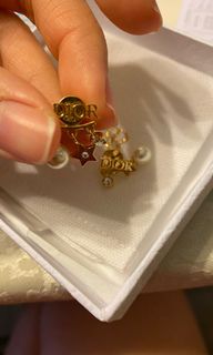 （分類：）位於 。 由 limpidpooh 提交（商品編號 1055072585，圖片 1）。簡介： 。