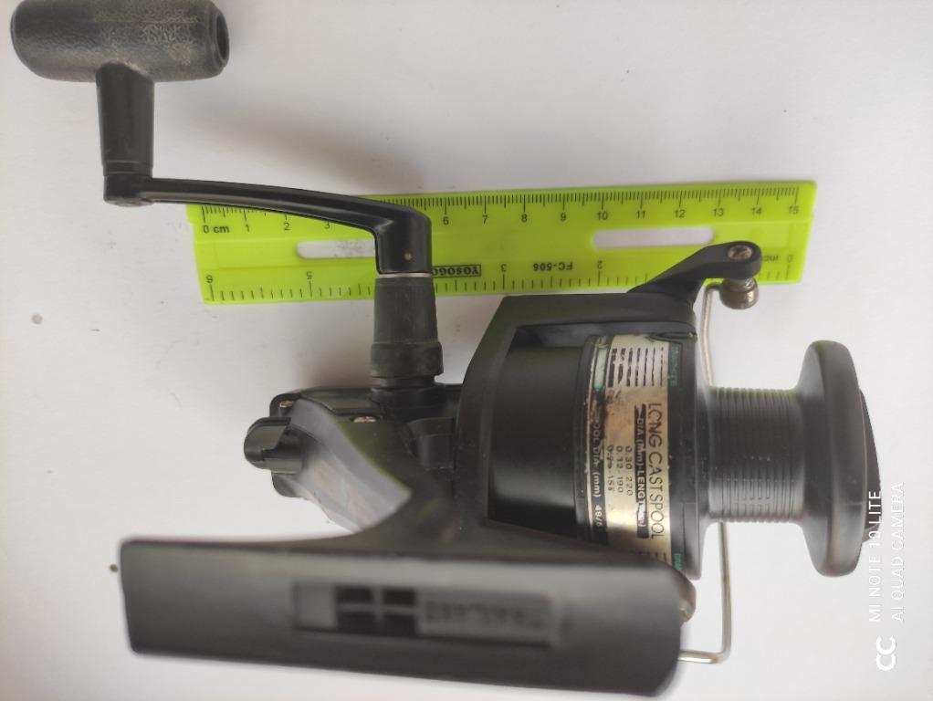 DW0012 Used Daiwa A1600 LONG CAST Spinning Reel., Sports Equipment, Fishing  on Carousell