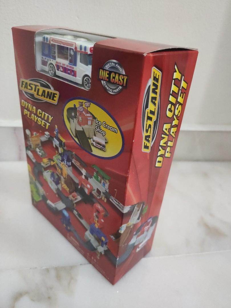 Dyna hotsell city playset