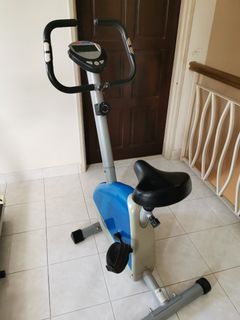 (Category: ) located in . Submitted by nic2023 (Listing ID 1054968419, Image 1). Description: .