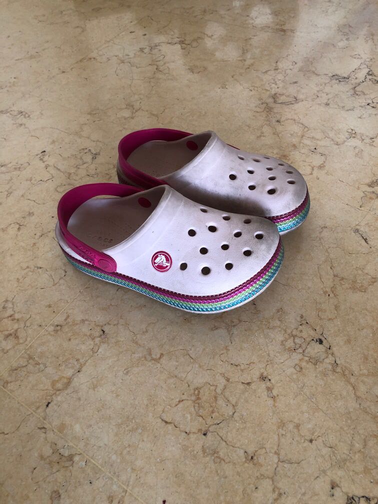 pink crocs size 11
