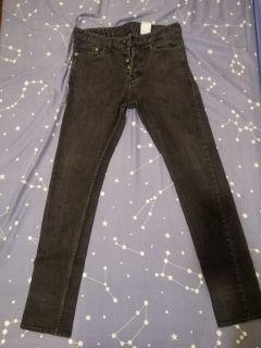 H&M Black Skinny Jeans 30/32