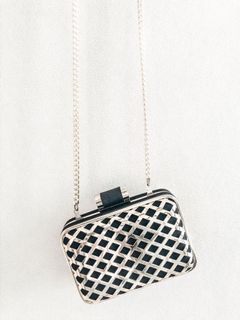 （分類：）位於 。 由 thevenena 提交（商品編號 1054944499，圖片 1）。簡介： 。
