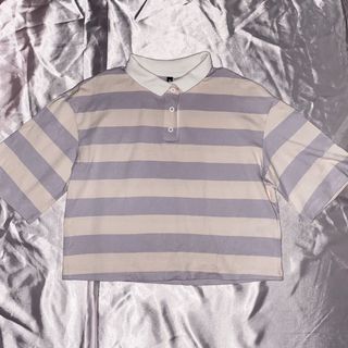 (Category: ) located in . Submitted by ley.prelovedcloset (Listing ID 1055042522, Image 1). Description: .