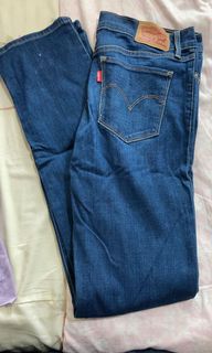 (Category: ) located in . Submitted by seemywardrobe (Listing ID 1054938769, Image 1). Description: .