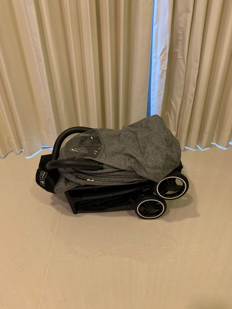 Puku mini Z stroller Babies Kids Going Out Strollers on Carousell