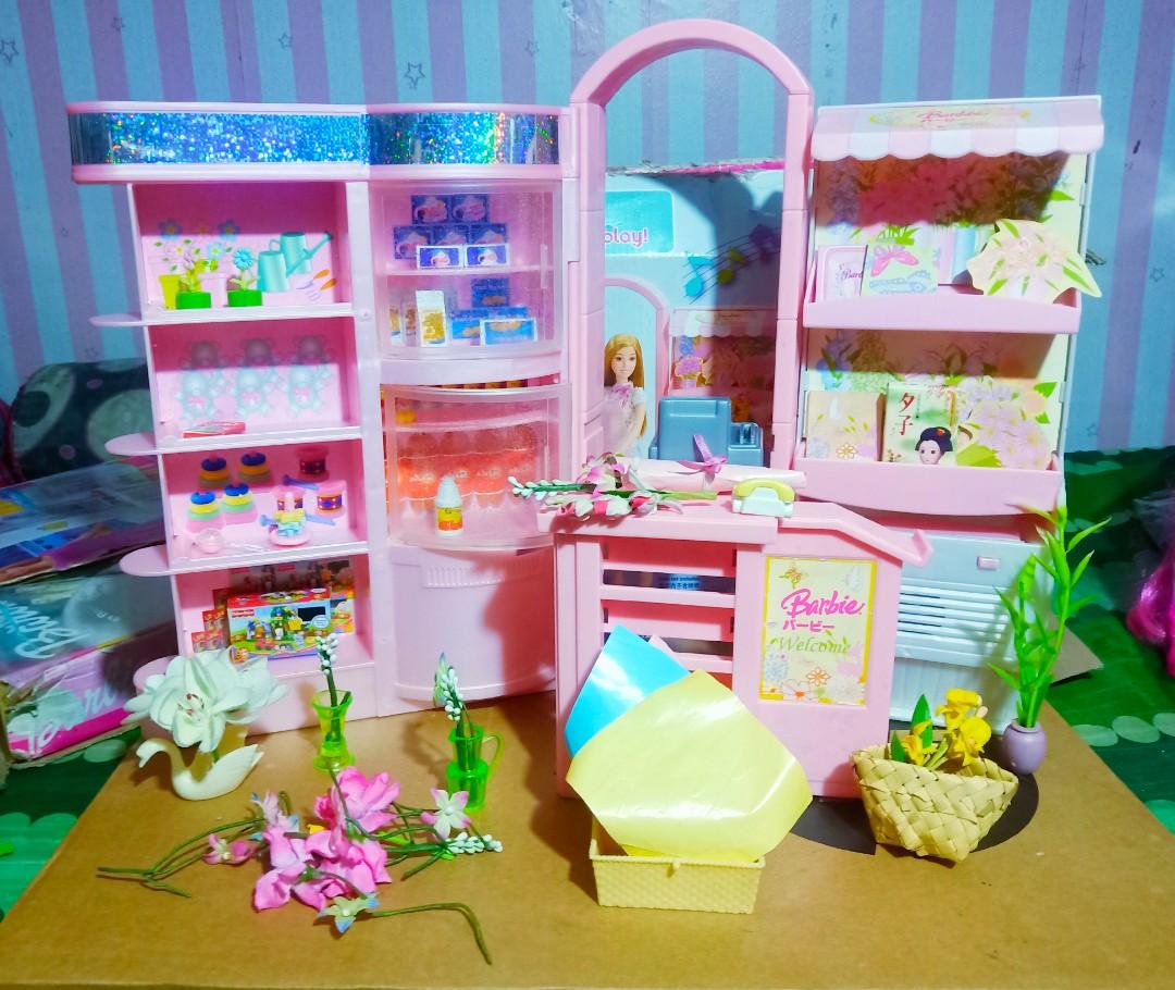 Rare Barbie Flower Shop Florist exclusive Japan playset doll, Hobbies