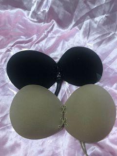 sticky bra pads