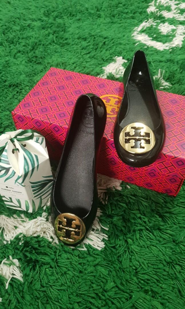 Tory burch plastic flats outlet