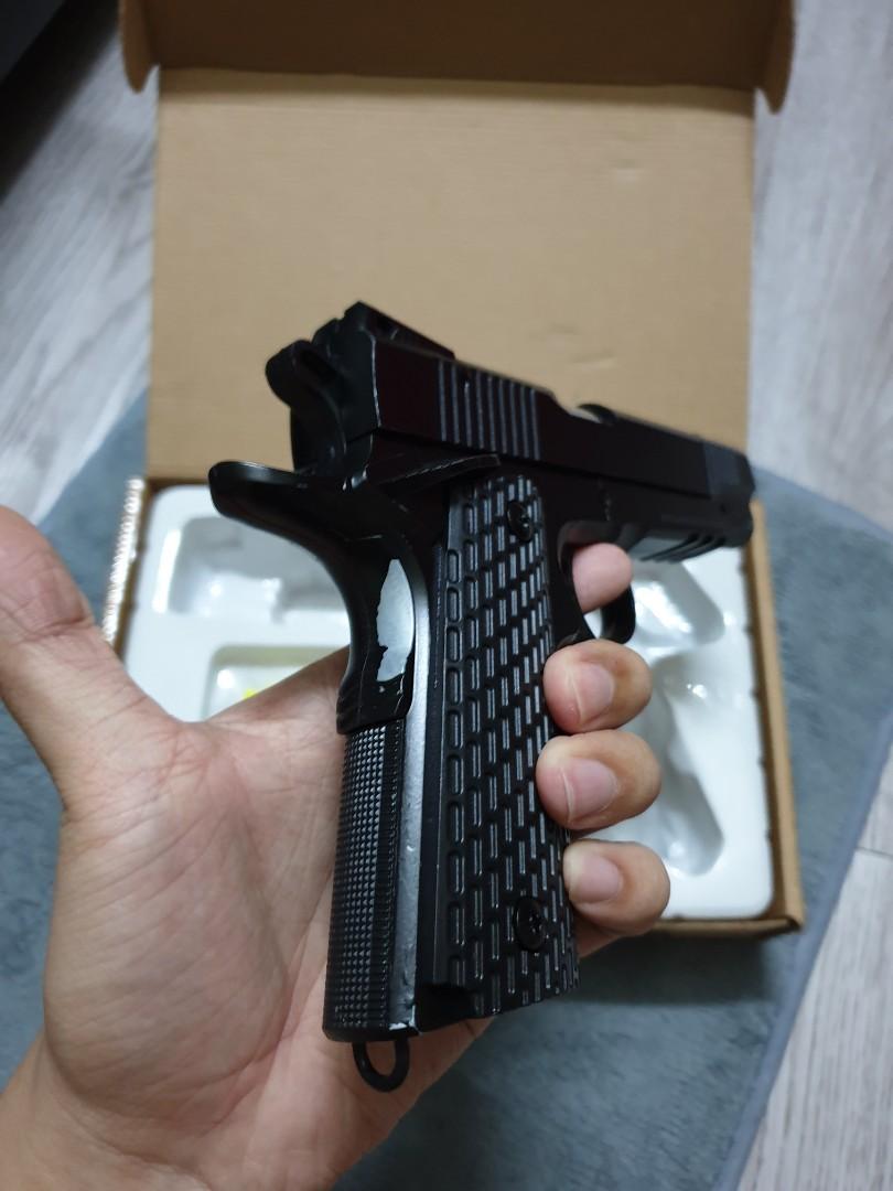 [USED]Airsoft springer pistol C10A, Hobbies & Toys, Toys & Games on