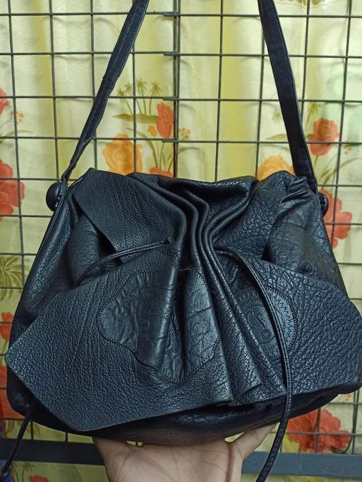 Carlos falchi sales purse price