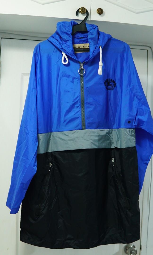 AUTHENTIC BURBERRY RAINCOAT, Men's Fashion, Activewear on Carousell