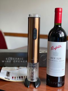 (Category: ) located in . Submitted by i.am-malbec (Listing ID 1055229827, Image 1). Description: .