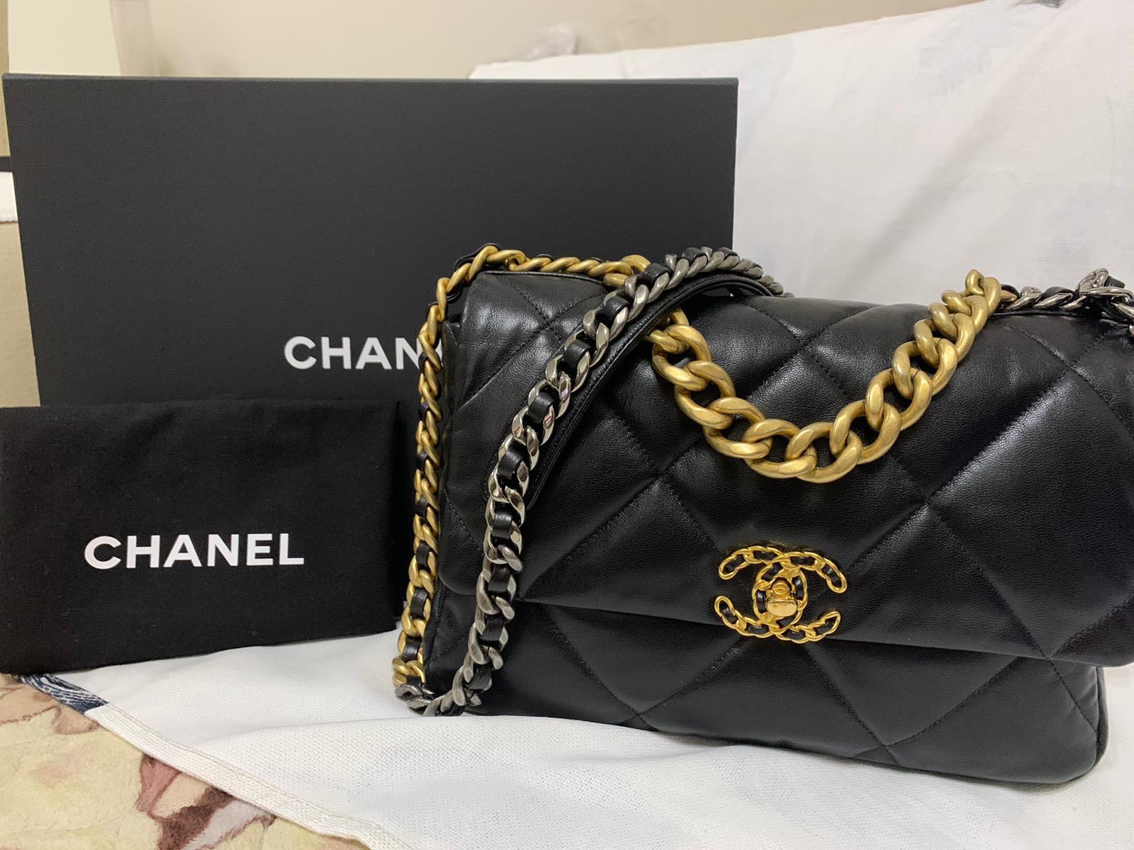 Chanel 19 bag 30cm sales