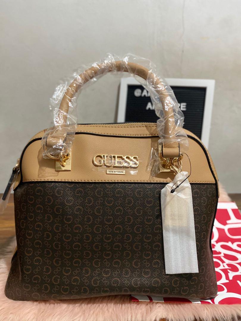 Muze logo box discount satchel