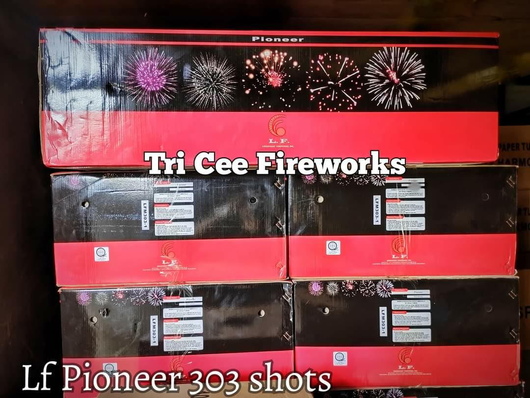 LF Red 109 150 168 303 330 shots (Category: Everything Else Others) located in Quezon City. Submitted by cyee28 (Listing ID 1055323142, Image 3). Description: It is the time to celebrate our Holidays with a bang! Price: Santa Cruze 109s- 5,800 Takeshi Castle 150s- 8,500 Space Ranger 168s- 6,300 Pioneer 303s- 15,800 Vessel 330s- 9,800 With discount for bulk order I am hoping to do business again with you guys! 💯Quality&Low Price Fireworks For mor