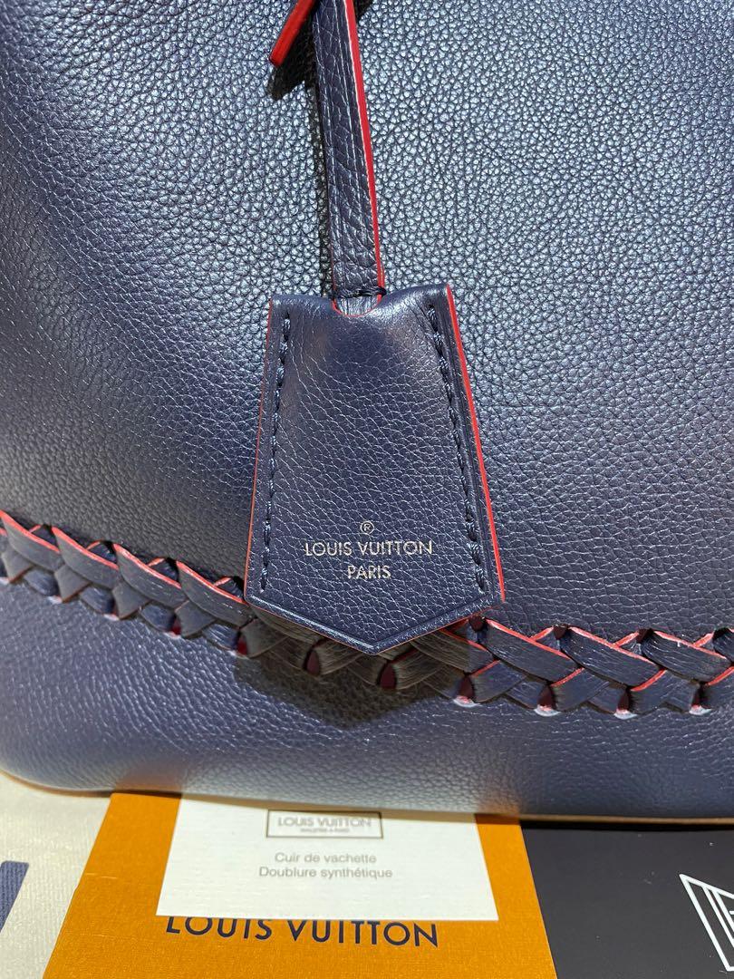 LV Louis Vuitton Lockme Bucket Calfskin Navy Blue Red M54681 Leather RARE