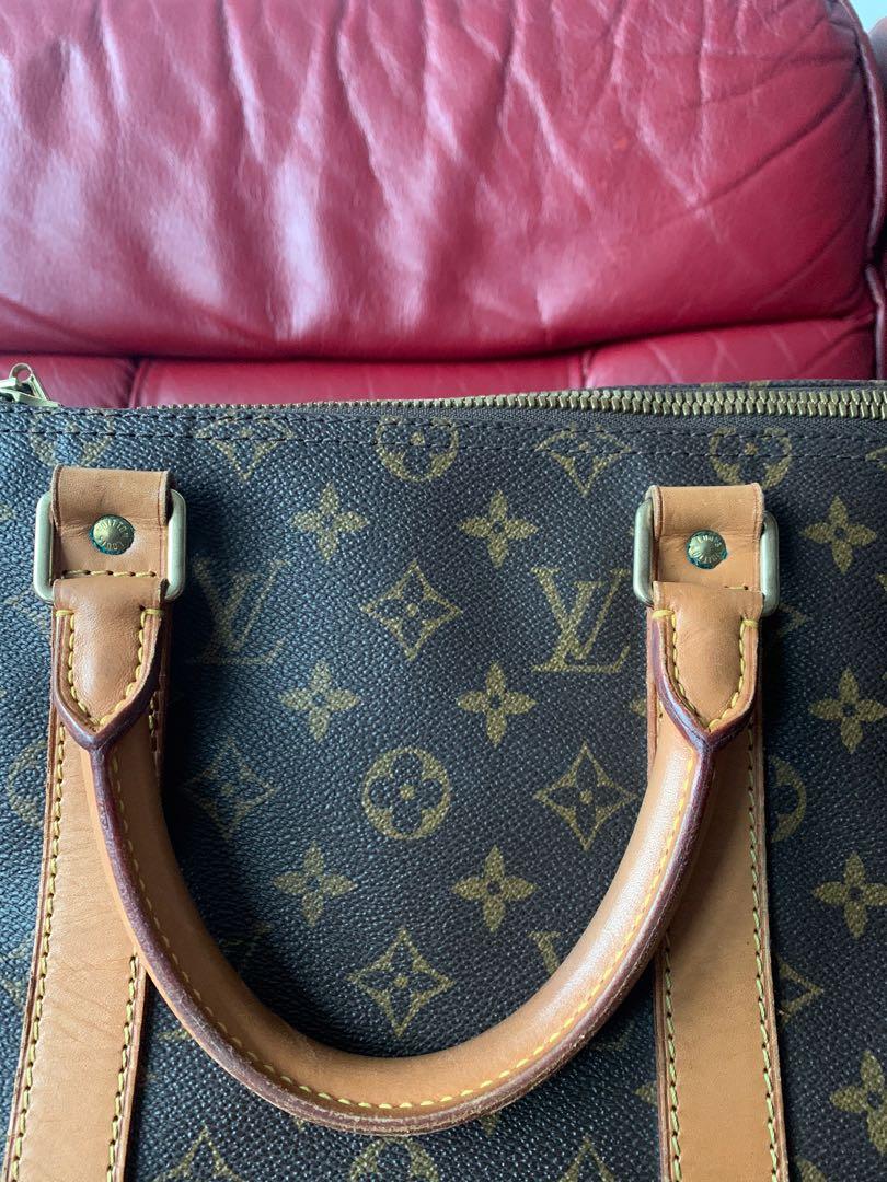 LV Keepall 45 Monogram Canvas Travel Bag (Category: Luxury Bags & Wallets) located in Marikina City. Submitted by allaboutbranded.ph (Listing ID 1055244581, Image 2). Description: Good condition Travel bag With dust bag.