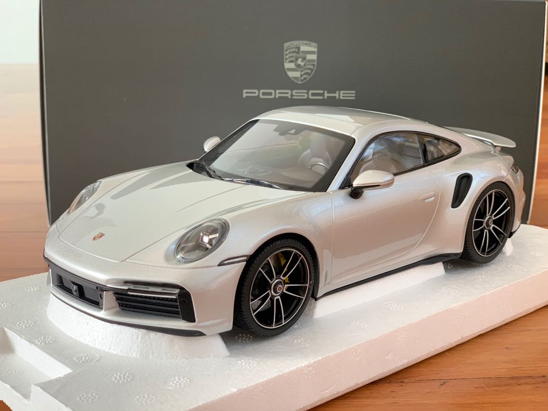 Minichamps porsche 2025 911 turbo s