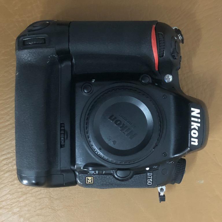 nikon d750 with battery grip