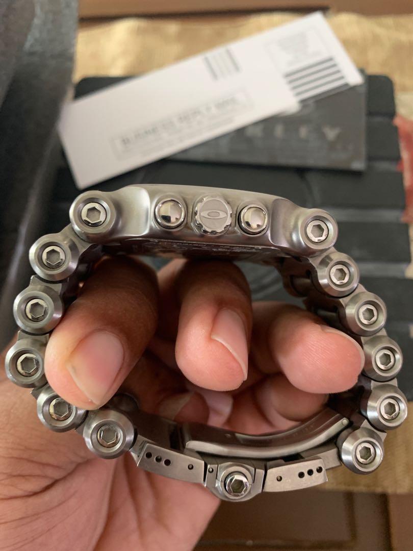 Oakley minute machine titanium watch sales