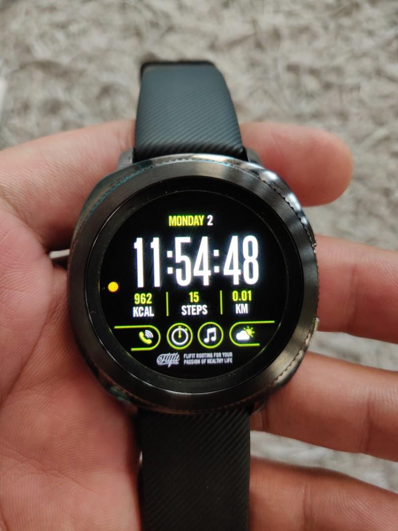 Jam samsung 2025 gear sport