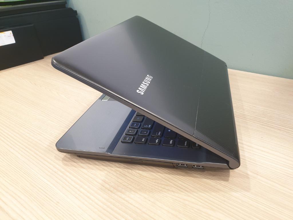 Samsung I3 Laptop 120gb Ssd Intel Hd Graphics 4gb Ram Samsung Rc410 14 Laptop Computers Tech Laptops Notebooks On Carousell